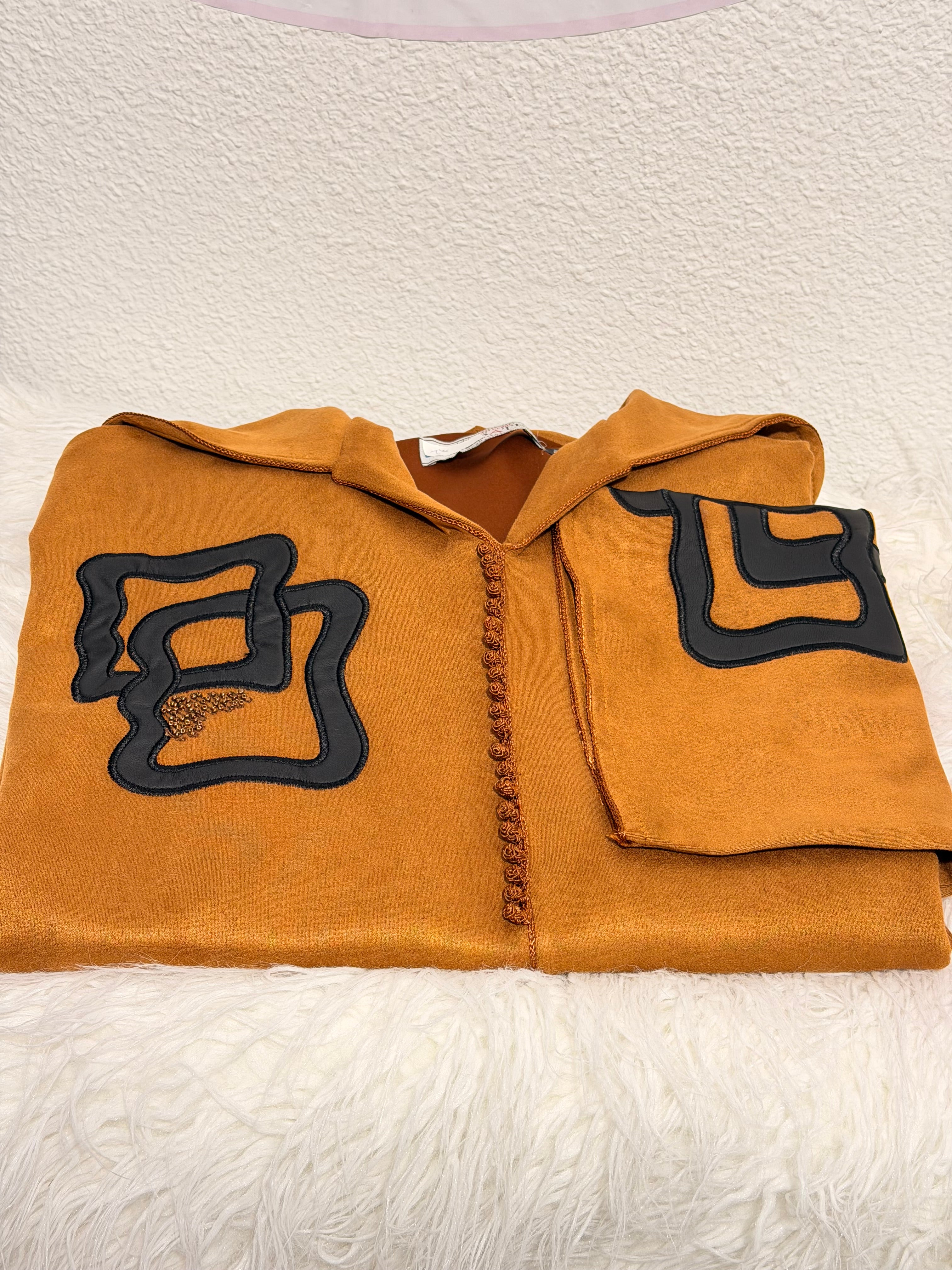 Jelaba Marroquí Moderna – Disponible en España