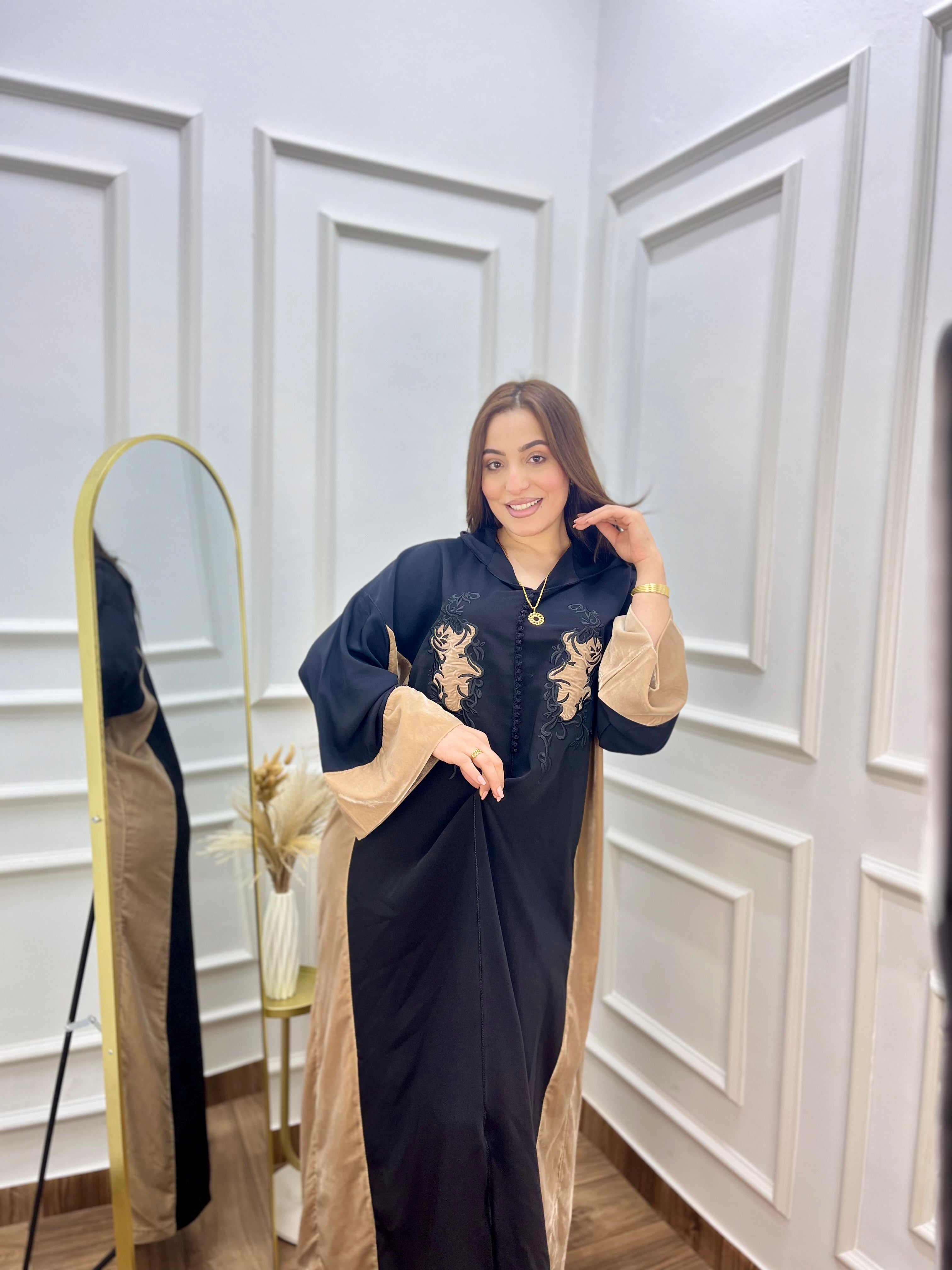 Jalaba Negra Premium – Colección Elegancia