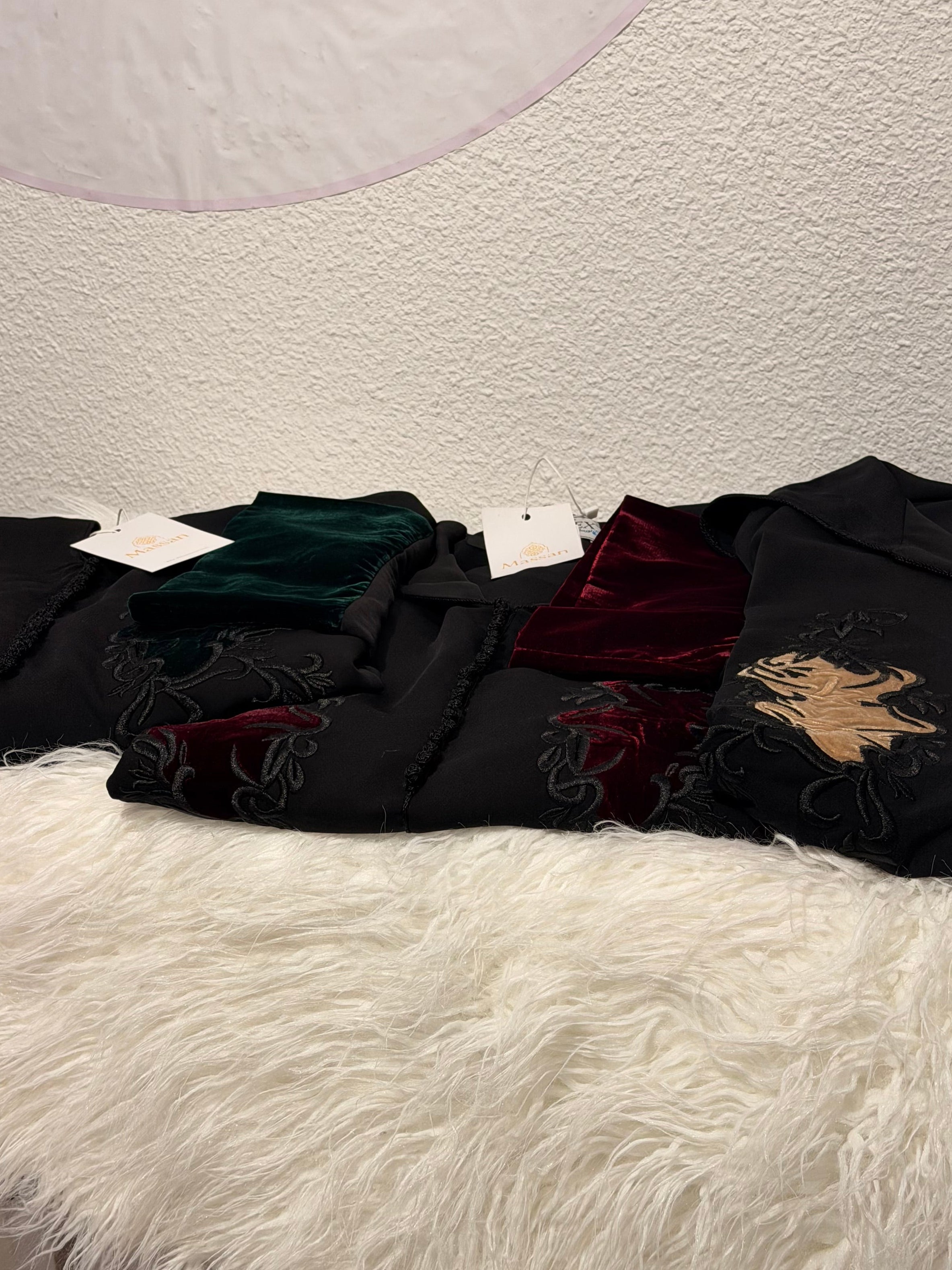 Jalaba Negra Premium – Colección Elegancia